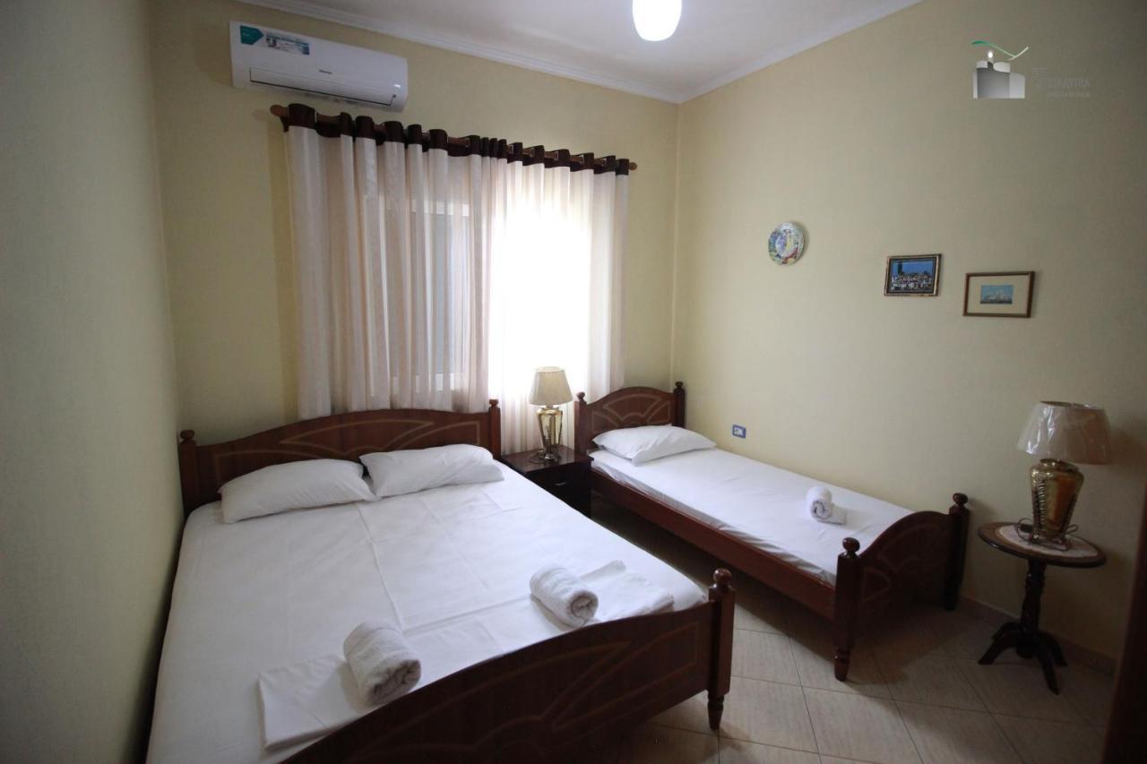 Honey-House “Kastrioti” Apartment Permet Exterior photo